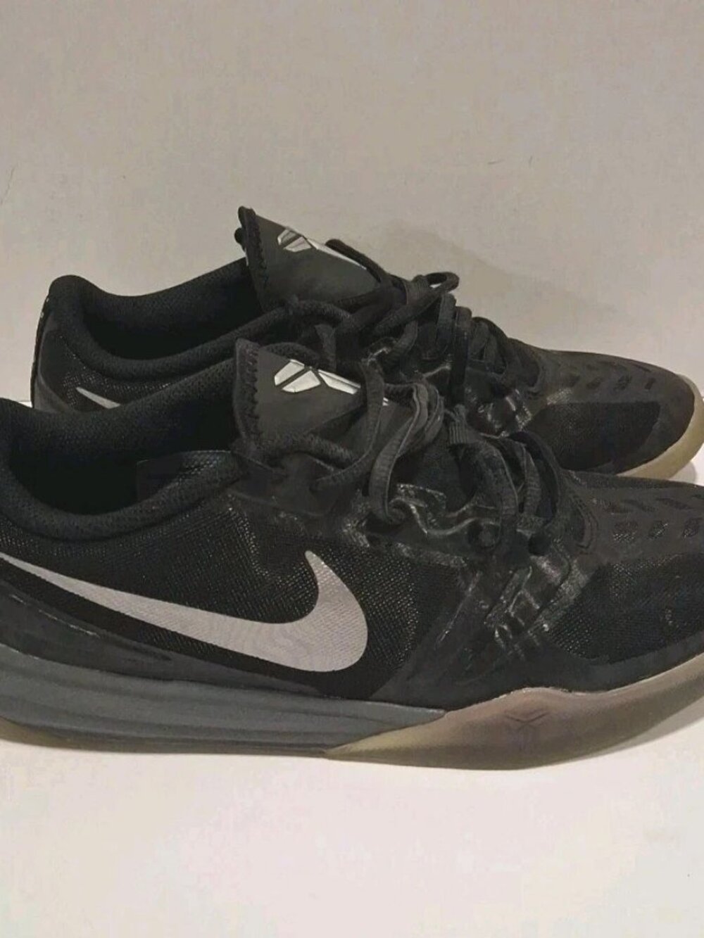 Nike Kobe Mentality Athletic Shoes GS Youth 6Y Black/Metallic Silver 705387-002